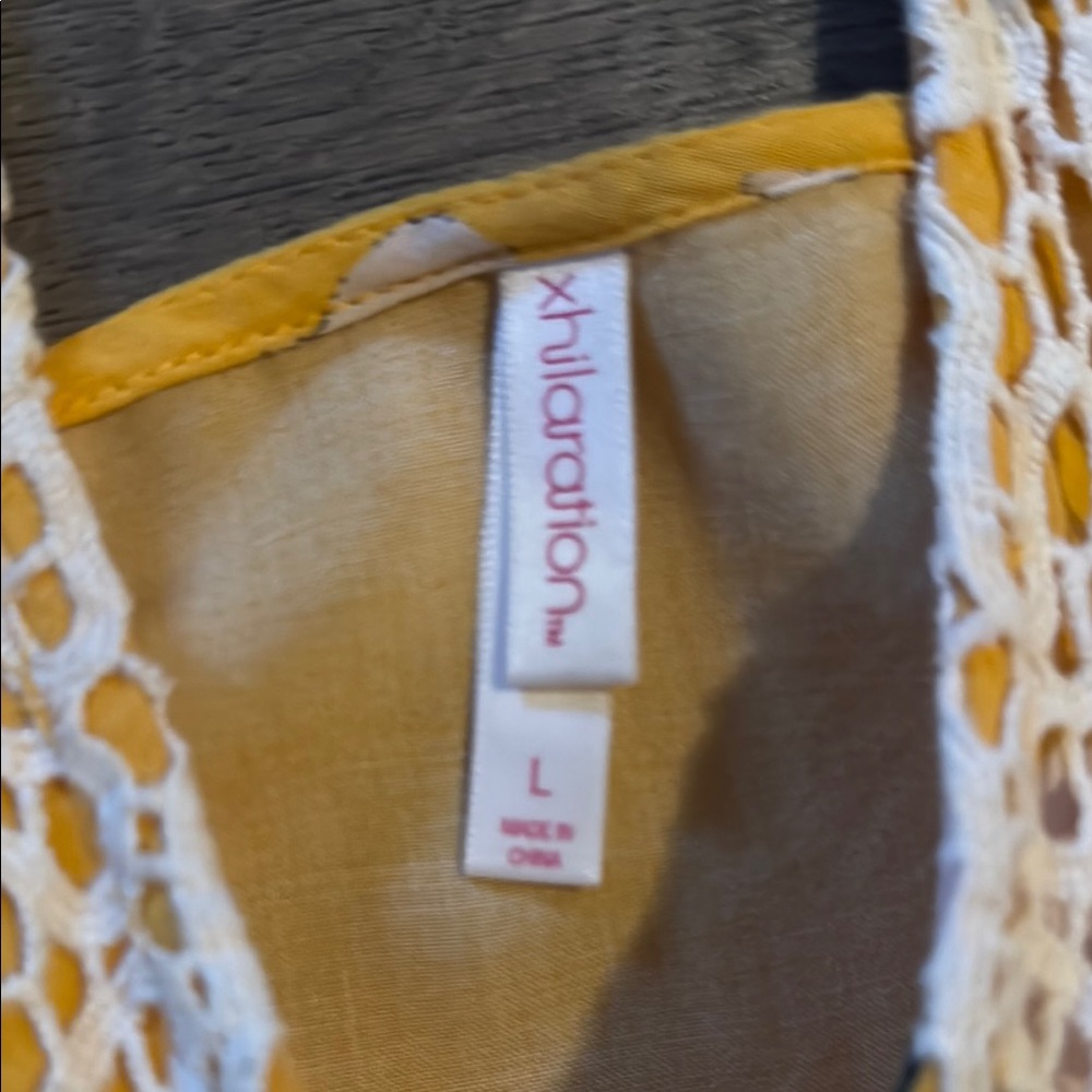 Xhilaration Yellow and White Lace Top